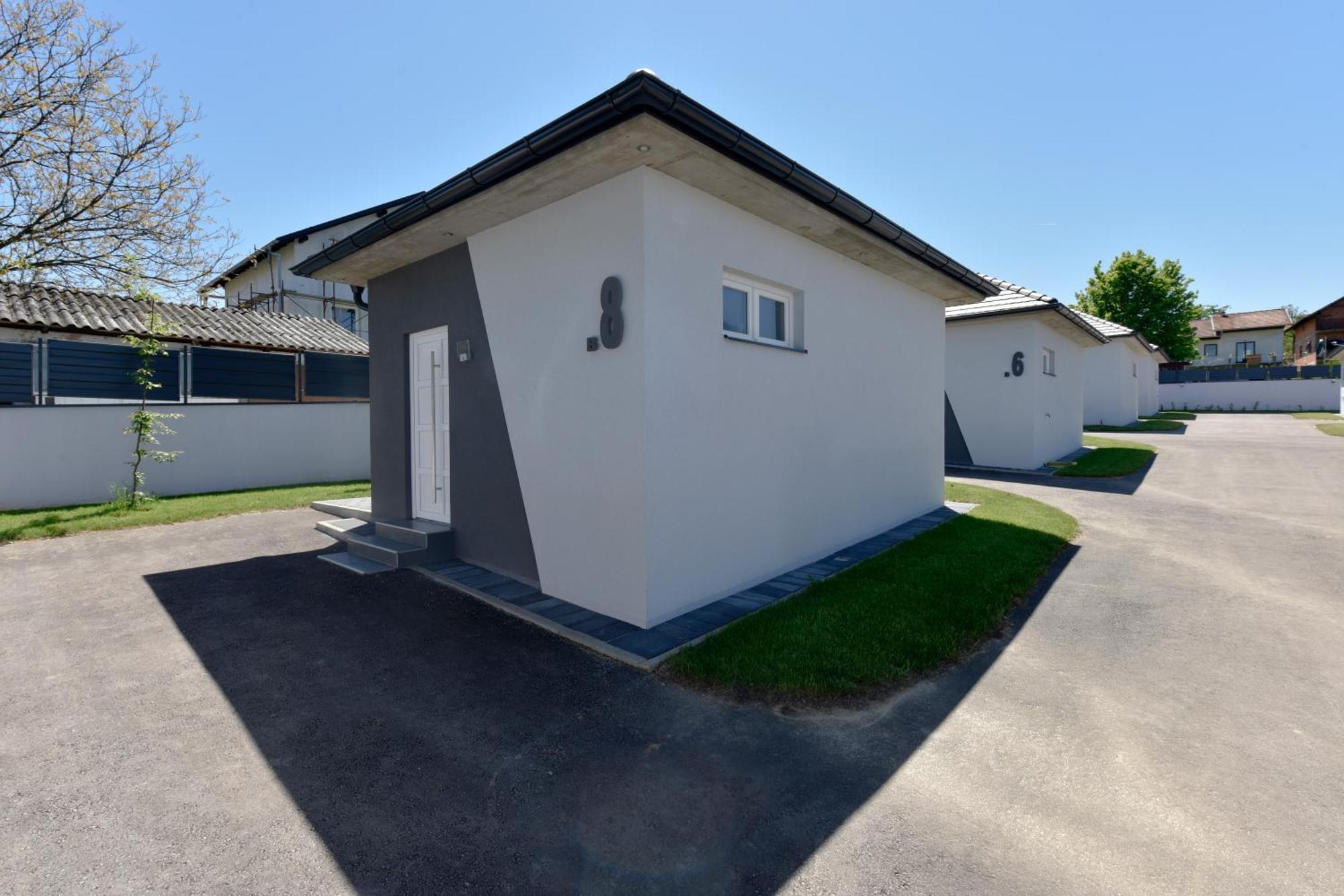 Apartmani I Bungalovi Trojka Баня-Лука Номер фото